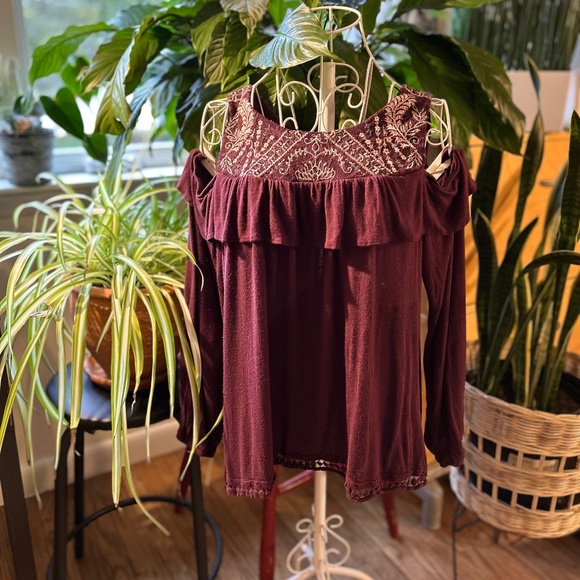 Cold Shoulder peasant blouse - Picture 1 of 3